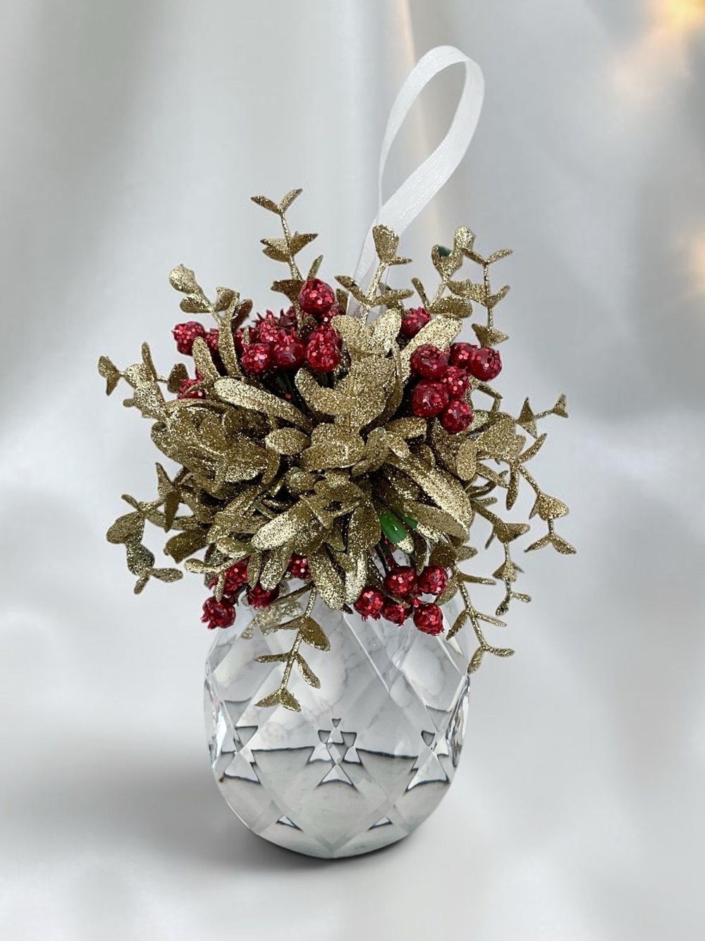 Christmas Kissing Krystals Mistletoe Acrylic Hanging Ornament 10”